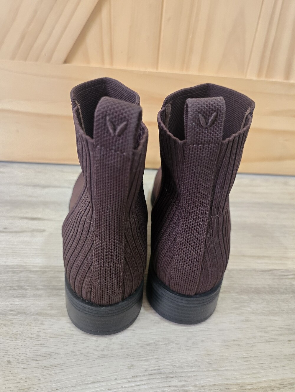 Vivaia Celina Square Toe Ankle Chelsea Boots Chocolate Brown W Size 11 US 42 EU - Picture 5 of 8
